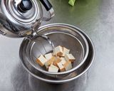 【使いきり】さば味噌煮缶と野菜の味噌煮込作り方3写真
