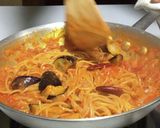 ナスとベーコンの旨辛ラー油トマトパスタ♡作り方16写真