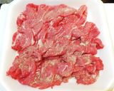 超簡単！牛肉のオイスター炒めレタス包み！作り方2写真