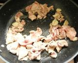 豚肉ときゅうりのガーリック味噌マヨ炒め作り方2写真
