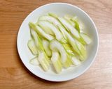鶏とセロリのさっぱりポリポリ炒め作り方2写真
