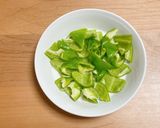 鶏とセロリのさっぱりポリポリ炒め作り方3写真