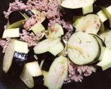 生姜香る♡なすの甘辛そぼろ炒め作り方5写真