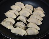 チーズ入りバジル餃子作り方6写真
