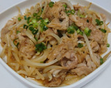 簡単！豚バラ肉ともやしのオイマヨ炒め♪作り方4写真