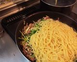 豆苗とベーコンしめじのペペロンチーノ作り方6写真