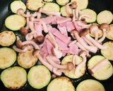 ◇簡単♪ズッキーニとベーコンの卵とじ◇作り方3写真