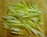 ヘルシー！セロリと蒸し鶏のサラダ！作り方4写真