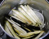 簡単！茄子と玉葱の生姜お味噌汁作り方2写真