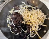 卵と生きくらげのしょうゆ糀炒め作り方3写真