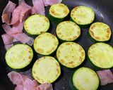 ズッキーニのベーコンチーズのっけ焼作り方3写真
