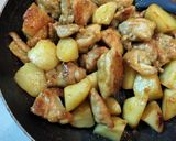 ご飯が進む！ポテチキ♪カレーマヨ醤油炒め作り方7写真