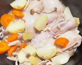 ストウブ55分♪簡単絶品・鶏肉無水煮込み作り方6写真