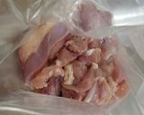 鶏もも肉のトマト煮込み作り方1写真