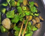 茄子とピーマンのカレー粉炒め作り方3写真