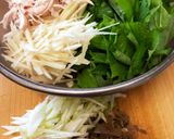 簡単♡新生姜と野菜とチキンのザーサイ和え作り方1写真