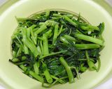 空心菜と新じゃがとトマトのお味噌汁作り方1写真
