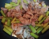 豚肉とアスパラとうずらの炒め煮作り方3写真