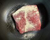 ゆかりのイブクロ　　牛のたたき作り方1写真