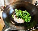 10分で作れる！エビと小松菜の焼うどん作り方3写真