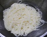 簡単！冷たい鰻そうめん　汁なしまぜそば作り方1写真