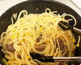 十勝牛コンビーフとコーンと水菜のパスタ作り方7写真