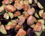 鶏となすの旨辛ソース作り方9写真