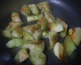翡翠茄子の…田楽味噌炒め作り方1写真