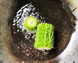 ゴーヤの肉詰めオイスター揚げ肉団子作り方4写真