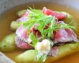 翡翠なすの煮びたし、牛のたたきを添えて♪作り方4写真