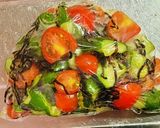 ぶっ叩きキュウリとトマトの塩昆布和え作り方4写真