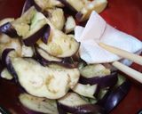 簡単！副菜♪なすとツナのごまマヨ和え♪作り方3写真