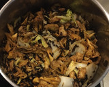 舞茸と白菜と油揚げと昆布の佃煮の和え物作り方4写真