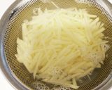 じゃがいも細切り炒め（酸辣土豆絲）作り方2写真