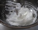 泡雪クリーム～コオロギバナナを包み込んで作り方7写真