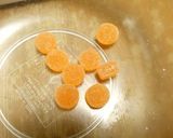 材料2つ★ぶどうのグミ飴作り方1写真