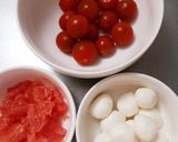 ワインに合う♪トマトとチーズのサラダ作り方1写真