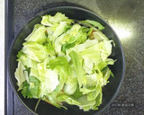 毛ガニとレタスの中華炒め作り方4写真