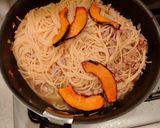 焼きカボチャと和風みーとソースのパスタ作り方7写真