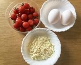 トマト&とろけるチーズのオープンオムレツ作り方1写真