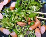 簡単！美味しい♪ウインナー卵ピーマン炒め作り方3写真