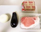 既成ルーで超簡単!ご飯がススむトマハヤシ作り方1写真