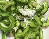 ゴーヤと納豆、おろし大根。作り方1写真