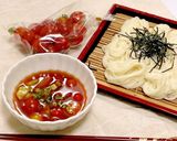 麺つゆと混ぜるだけトマトジュースでお素麺作り方1写真