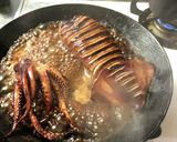 屋台のイカ丸焼き作り方4写真