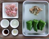 【主菜・副菜】鶏肉とピーマンのしょうゆ煮作り方1写真