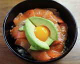 サーモンユッケとアボカドの丼作り方3写真