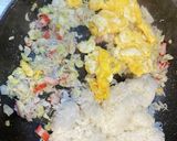 しらすとキャベツカニカマ卵チャーハン作り方3写真