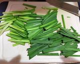 厚揚げとニラのオイスターソース炒め作り方1写真