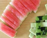スイカの皮で【スイカの漬物（中華風）】作り方1写真